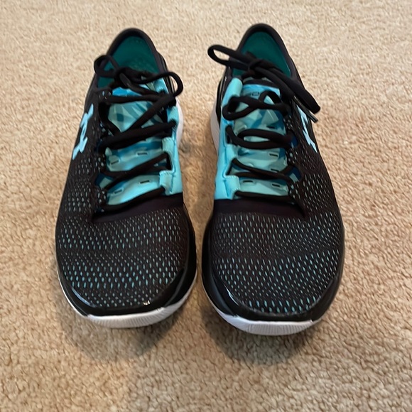NWOT Under Armor Speedform Run Fast Charged sneakers - Picture 4 of 12
